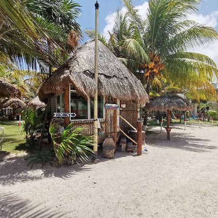 Las Cabanas Del Doctor Mahahual Exterior foto