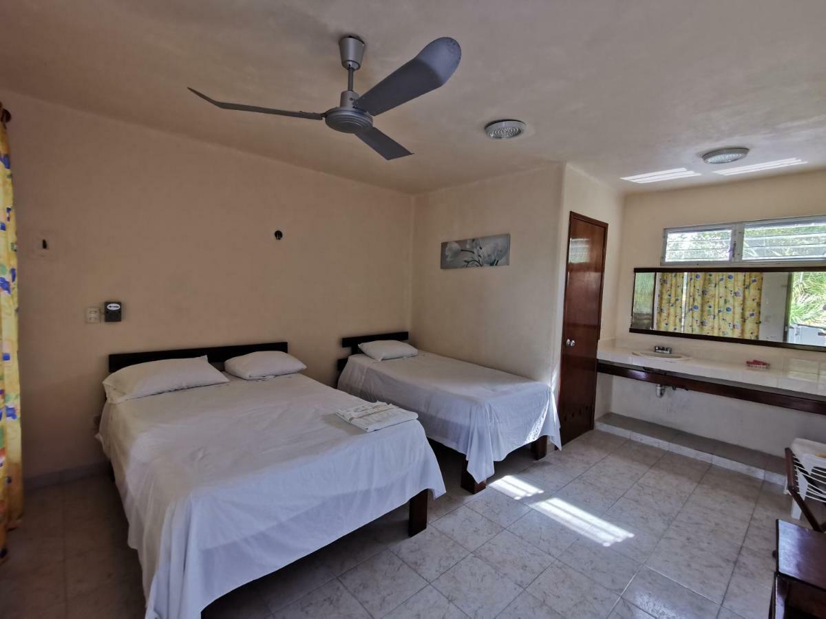 Las Cabanas Del Doctor Mahahual Exterior foto