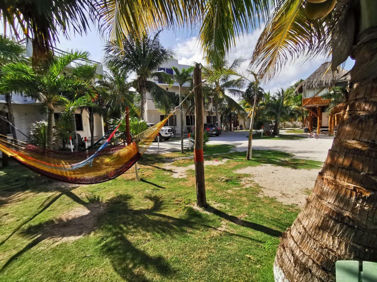 Las Cabanas Del Doctor Mahahual Exterior foto