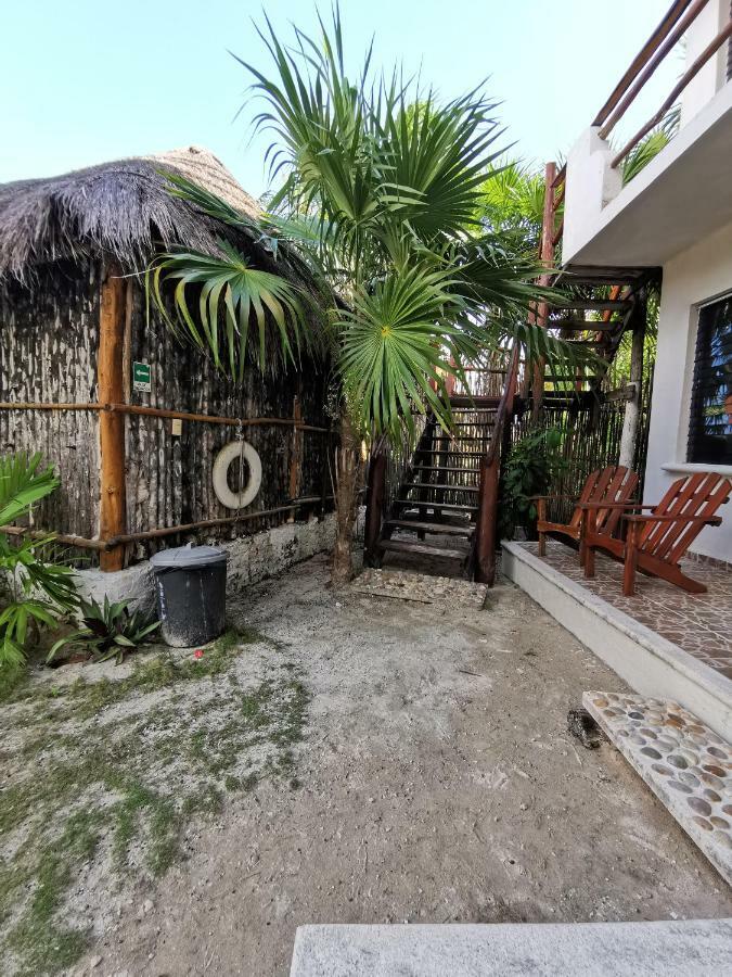 Las Cabanas Del Doctor Mahahual Exterior foto