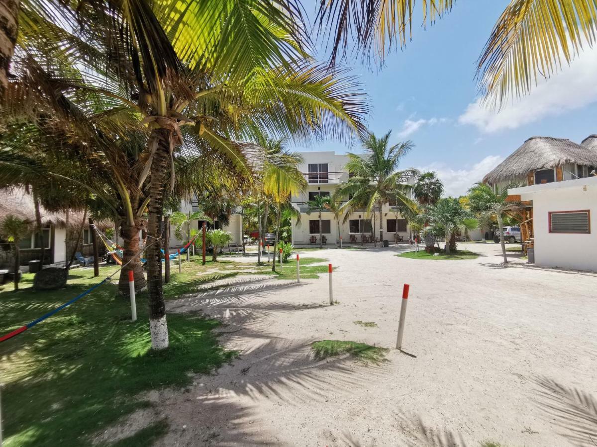 Las Cabanas Del Doctor Mahahual Exterior foto